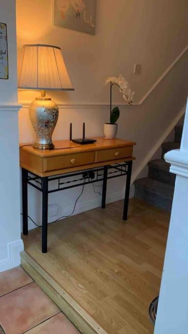 Bumblebee Cottage Donegal Town Extérieur photo